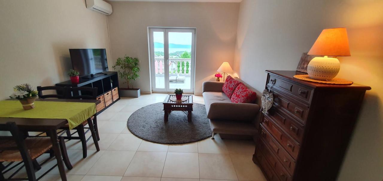 Apartments Ruzic Нивице Экстерьер фото