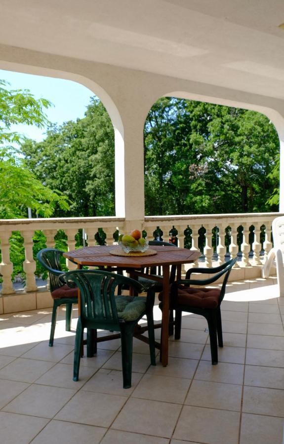 Apartments Ruzic Нивице Экстерьер фото